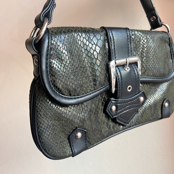 NEW Green Faux Leather Snake Print Rhinestone Buckle Handbag - Picture 2 of 7